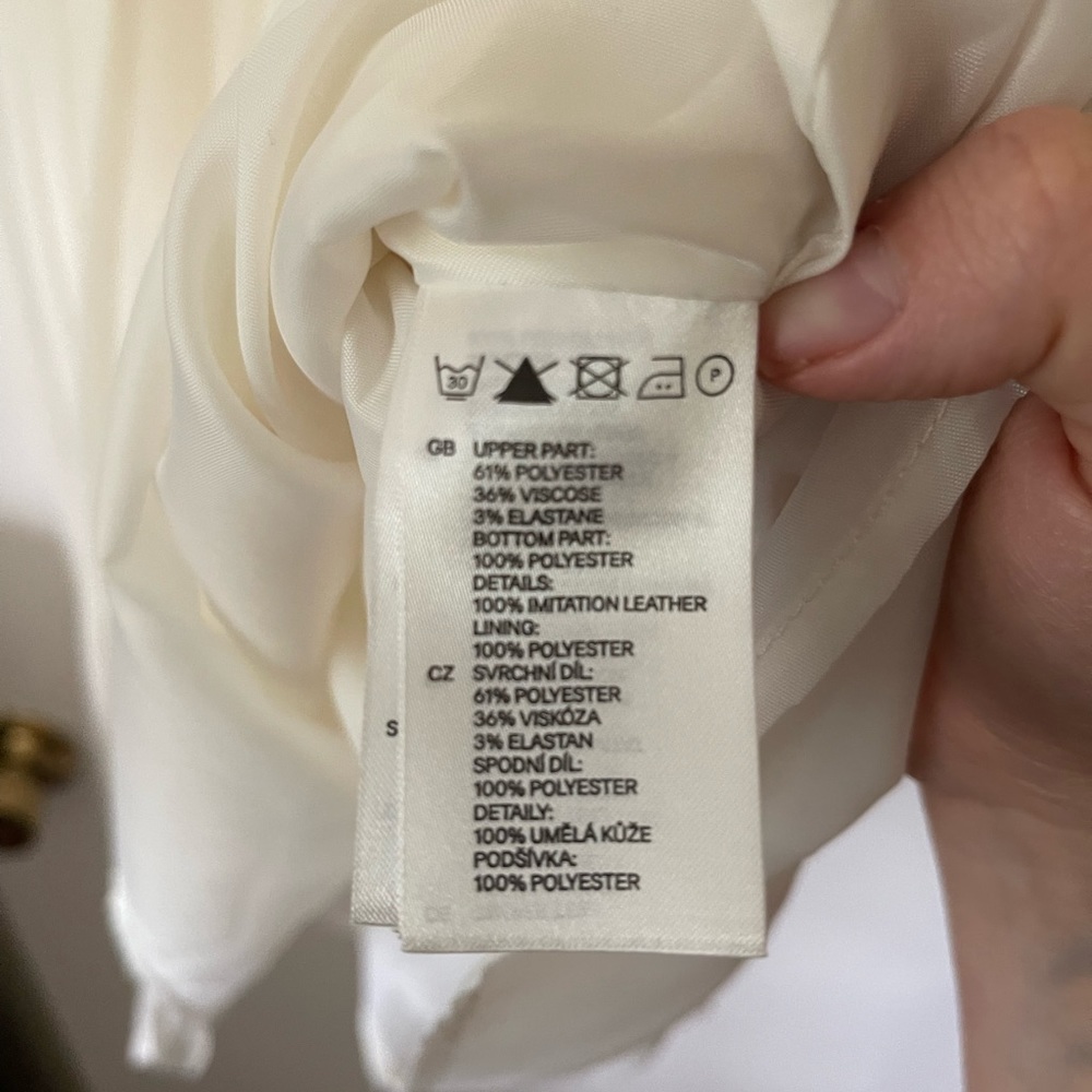 NWT H&M Faux Leather Lining Dress Size 12 - Picture 3 of 4